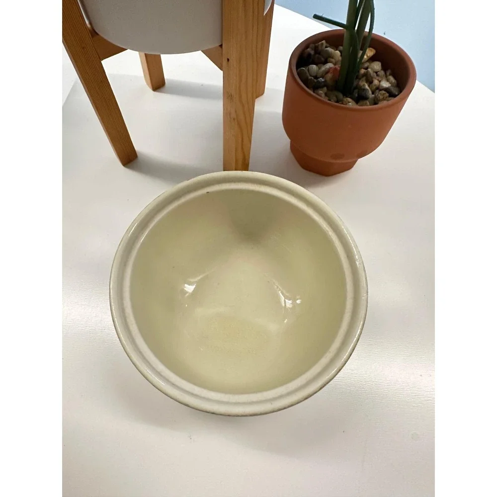 Ceramic‎ Bowl Floral 70s Vintage Cream Earthenware with Retro Red Yellow Flowers